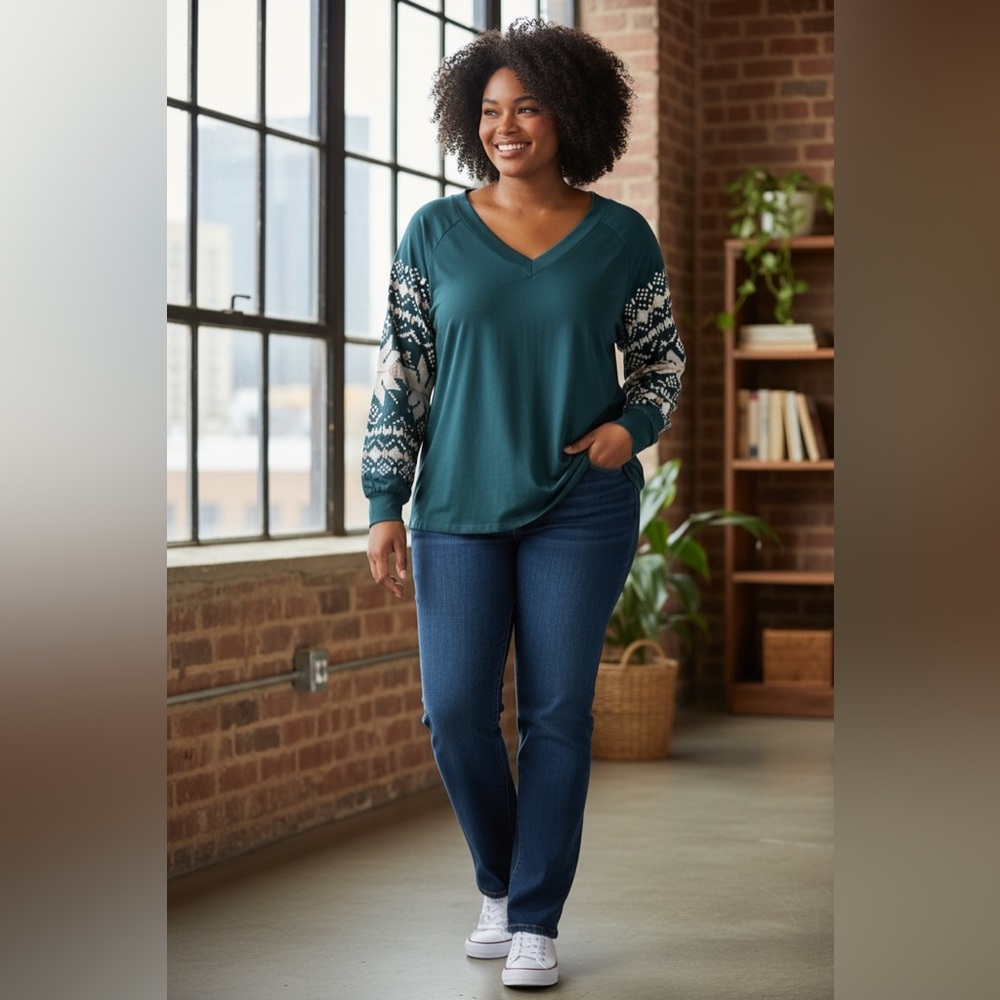 Bloomchic Top